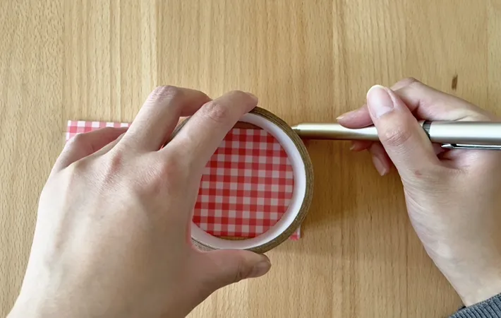 ギフトボックス作りの手順写真（撮影：grapeライフハック編集部）