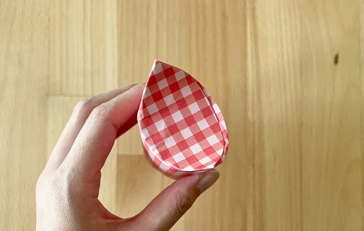 ギフトボックス作りの手順写真（撮影：grapeライフハック編集部）