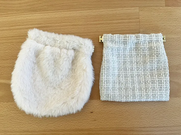 バネ口ポーチの写真（撮影：grapeライフハック編集部）