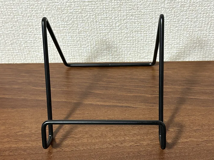 『ダイソー』の『ワイヤースタンド』の画像