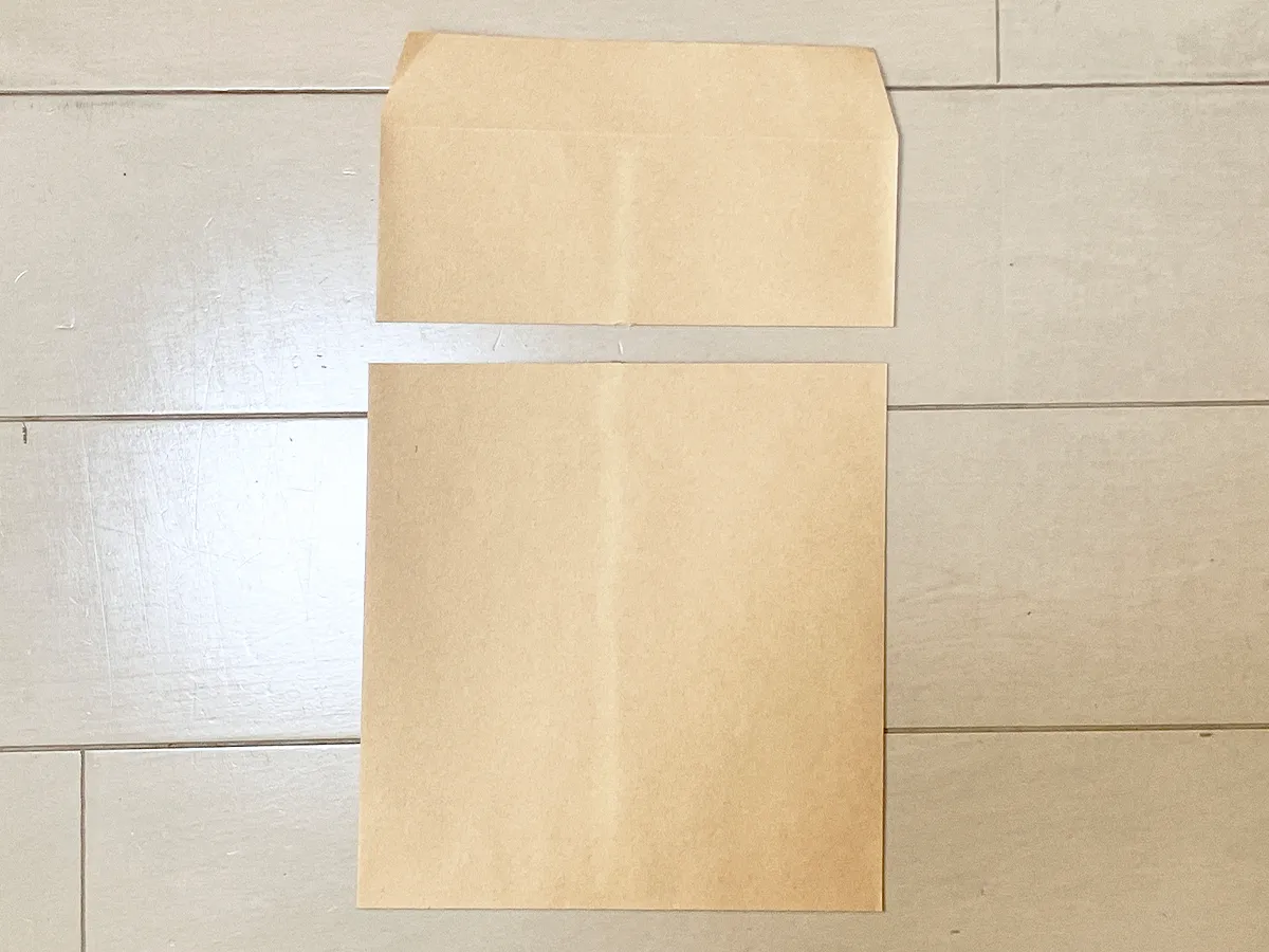 茶封筒でラッピング(撮影:grapeライフハック編集部)