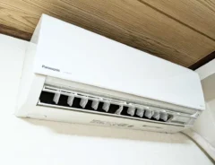 エアコンの室内機の写真