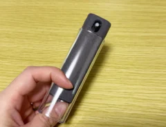 『ダイソー』の『スクリーンクリーナー』紹介画像（撮影：grapeライフハック編集部）