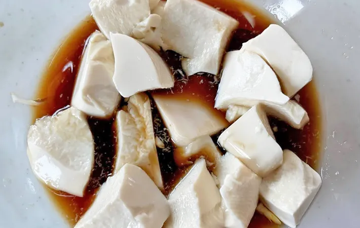 『豆腐の卵とじ』を作る写真（撮影：エニママ）