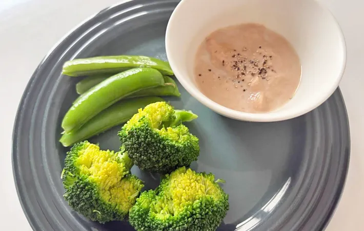 『ニンニクのディップ』の完成写真（撮影：エニママ）