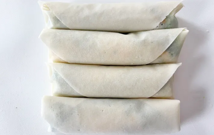 『ブロッコリー春巻き』を作る写真（撮影：エニママ）