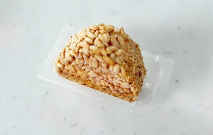 『焼きおにぎり（冷凍）』の写真（撮影：エニママ）