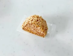 『焼きおにぎり（冷凍）』の写真（撮影：エニママ）