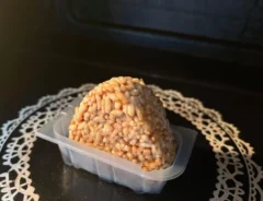 焼きおにぎりやスープの写真（撮影：エニママ）