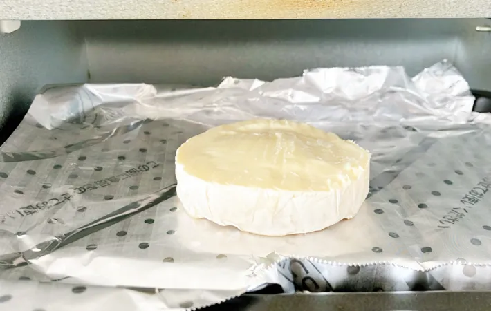 『神速！大胆丸ごとカマンディップチキンラーメン』を作る写真（撮影：エニママ）