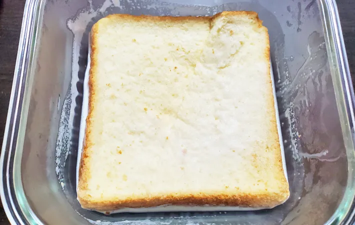 『3色フレンチトースト』を作る写真（撮影：エニママ）