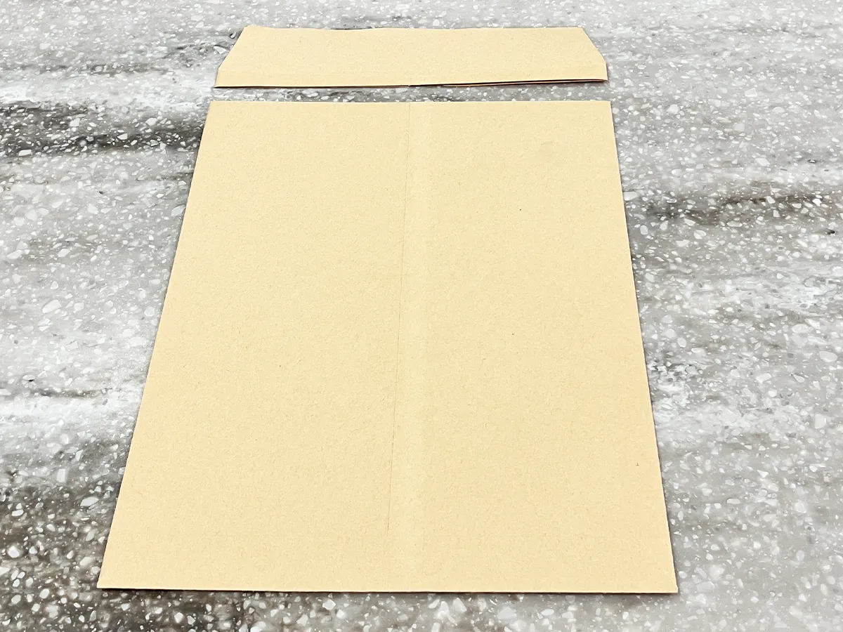 茶封筒（撮影：grapeライフハック編集部）