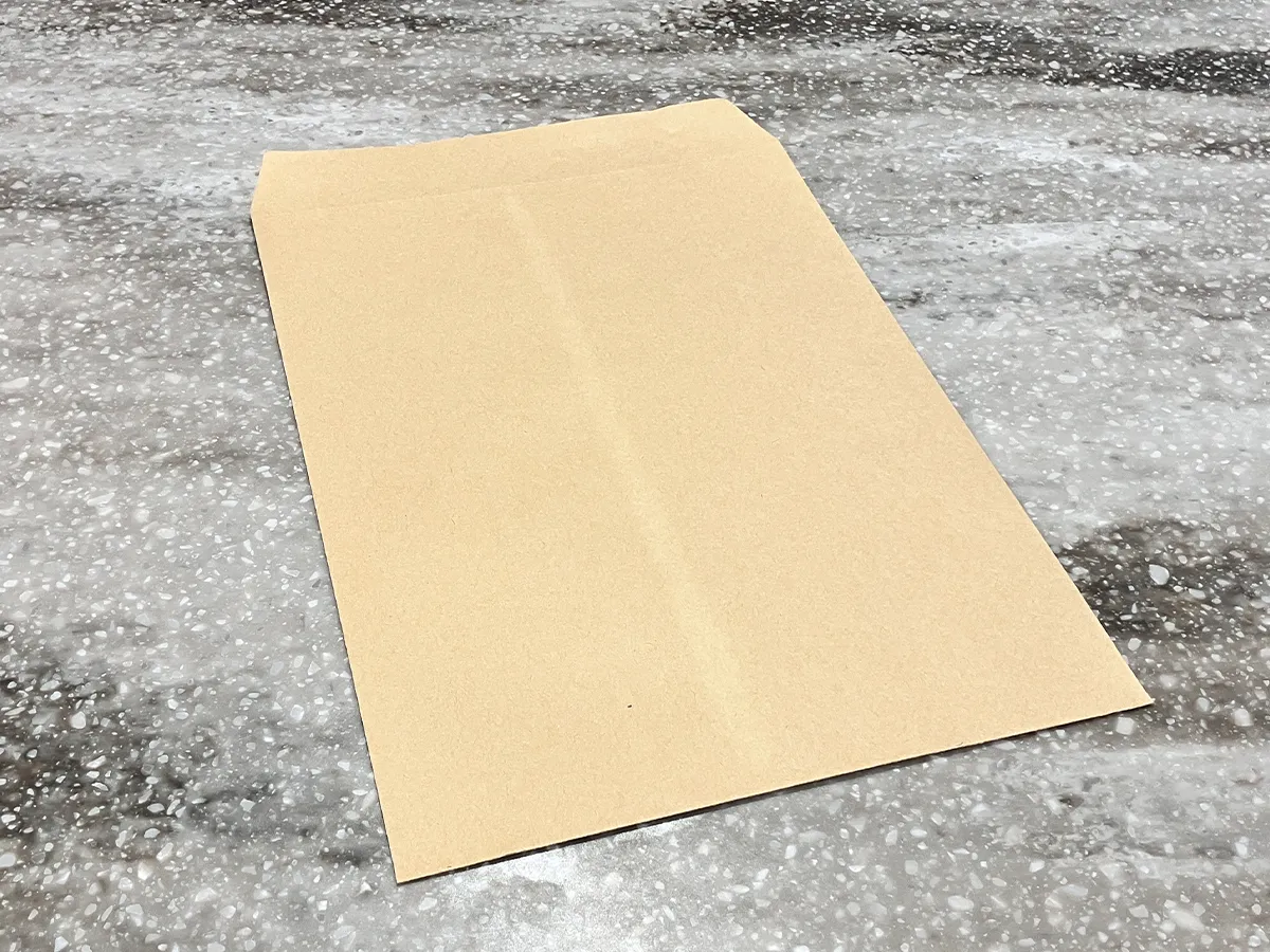 茶封筒（撮影：grapeライフハック編集部）