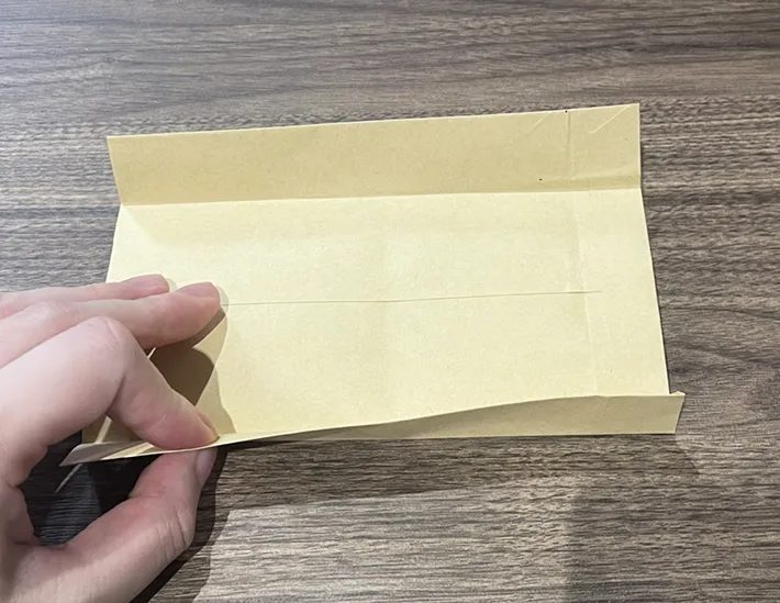 茶封筒の写真（撮影：grapeライフハック編集部）