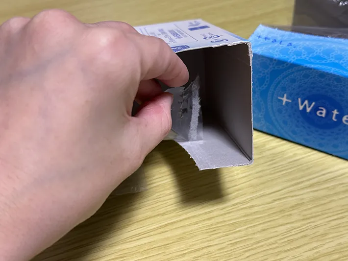ティッシュの空き箱の画像（撮影：grapeライフハック編集部）