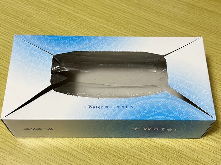 ティッシュ箱の画像（撮影：grapeライフハック編集部）