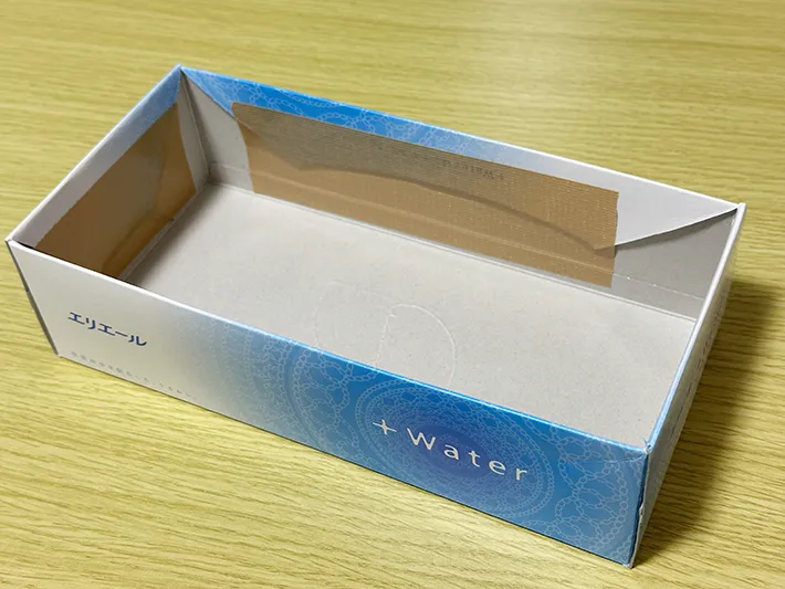 ティッシュ箱の画像（撮影：grapeライフハック編集部）