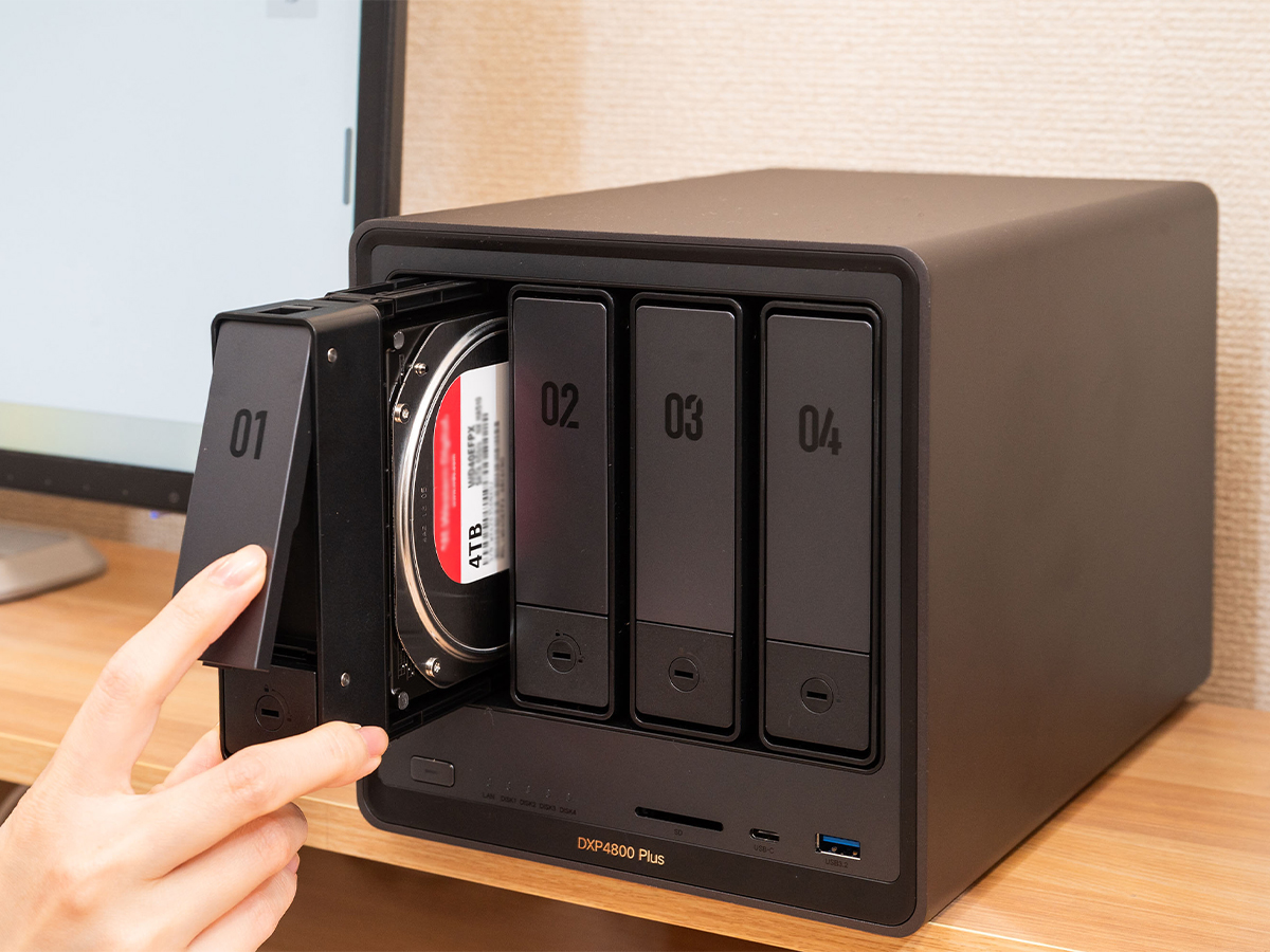 UGREEN NASync DXP4800 Plus