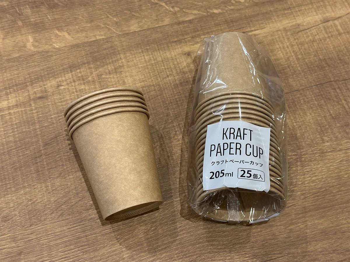 紙コップの画像（撮影：grapeライフハック編集部）