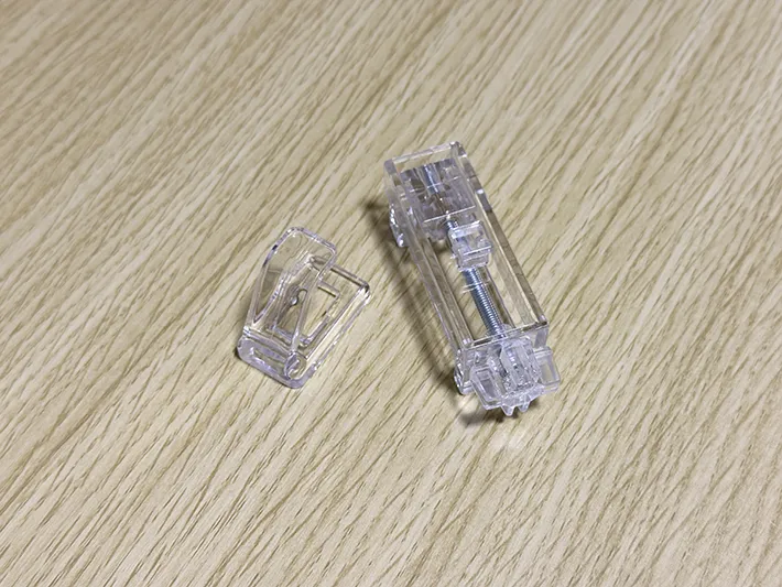 浴室前にタオル掛けを作る方法の画像（撮影：grapeライフハック編集部）