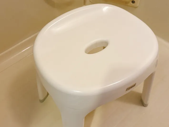 キレイになった椅子（撮影：grapeライフハック編集部）