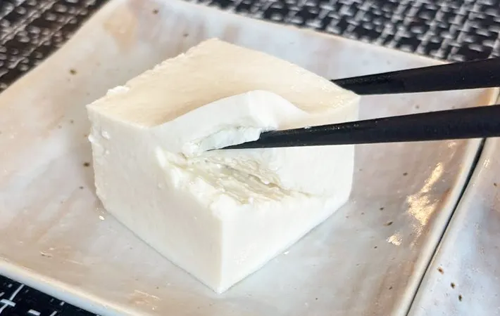 四角い豆腐の写真（撮影：キジカク）