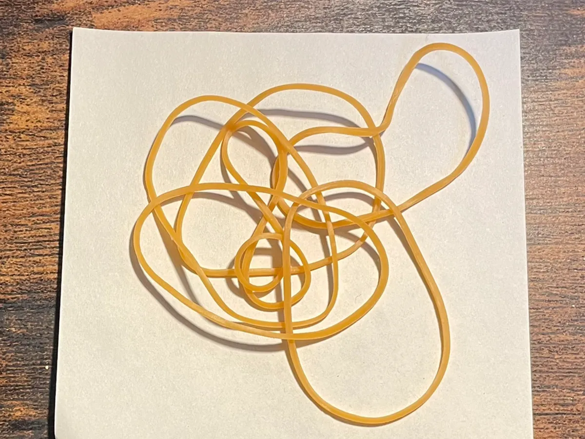 輪ゴムの写真（撮影：grapeライフハック編集部）