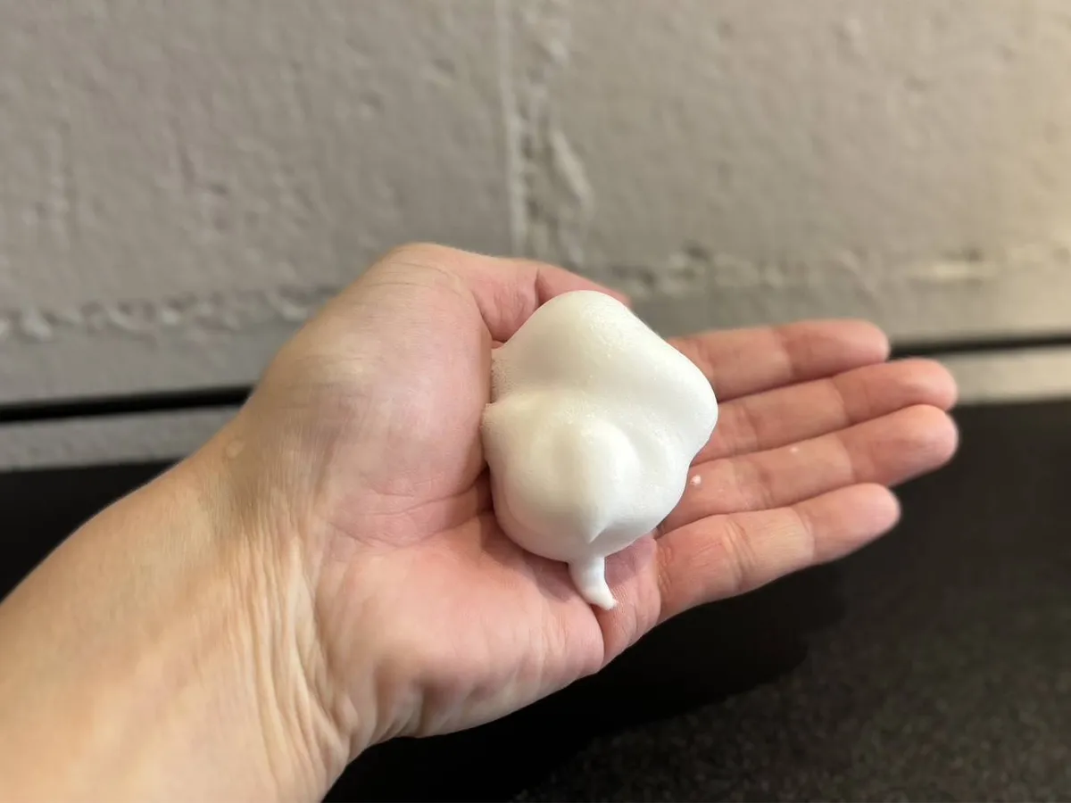 整髪料の写真（画像提供：岡田充）