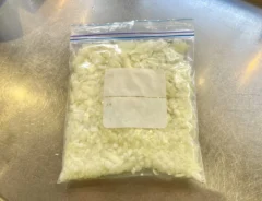 飴色タマネギを作る写真（画像提供：沖多恵子）