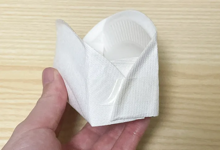 紙皿の写真（撮影：grapeライフハック編集部）