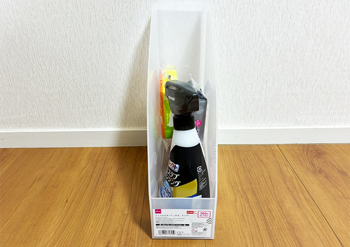 ファイルスタンドの収納活用の事例（撮影：grapeライフハック編集部）