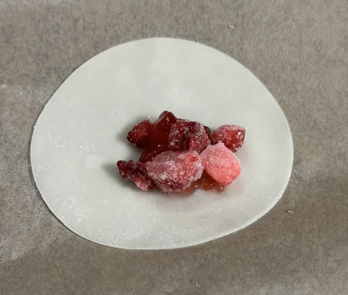 餃子の皮とジャムで作るおやつ（撮影：grapeフード編集部）