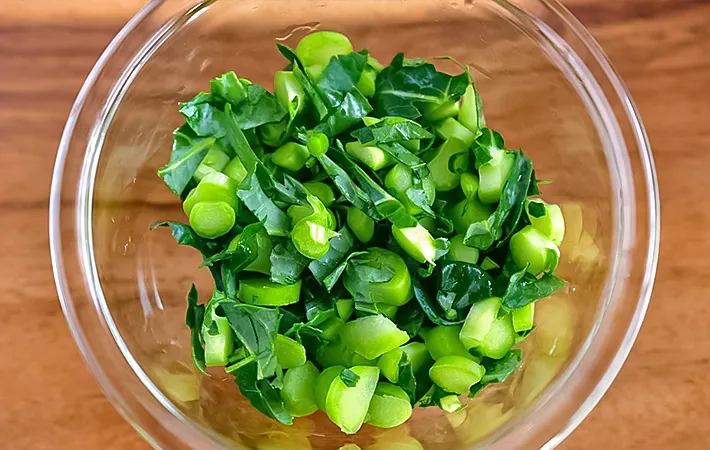 ブロッコリーの茎の写真（撮影：小泉明代）