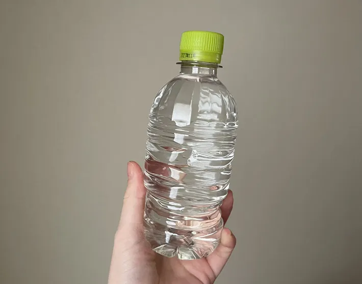 ペットボトルの写真（撮影：grapeライフハック編集部）