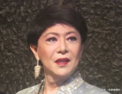 美川憲一さんの写真