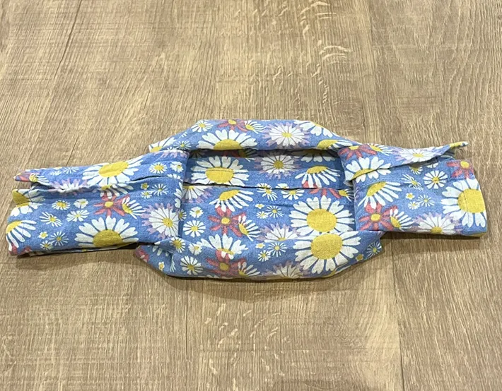 折ったキッチンクロスの写真（撮影：grapeライフハック編集部）