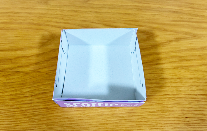 箱ティッシュで収納箱を作る裏ワザ写真（撮影：grapeライフハック編集部）