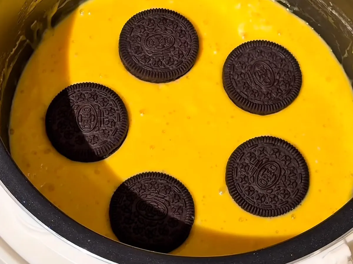 炊飯器に入ったオレオの写真