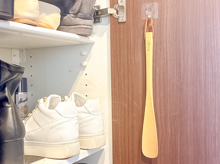 靴ベラをかけた写真（撮影：キジカク）