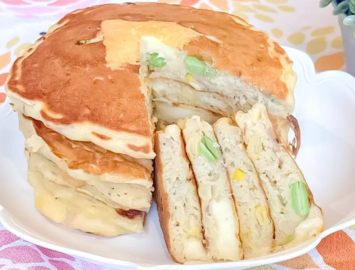 『おかずパンケーキ』の完成写真（撮影：キジカク）