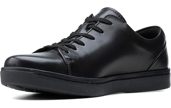 クラークスの画像