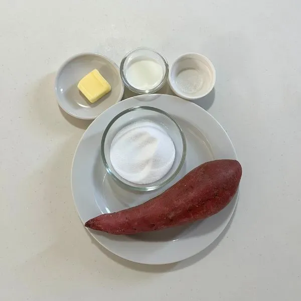 『サツマイモの塩キャラメル』の材料の写真（撮影：grapeフード編集部）