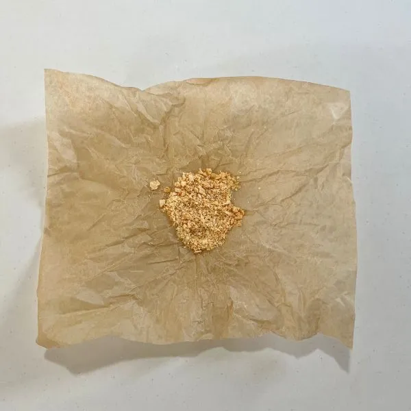 完成した自家製粉チーズ（撮影：grapeフード編集部）