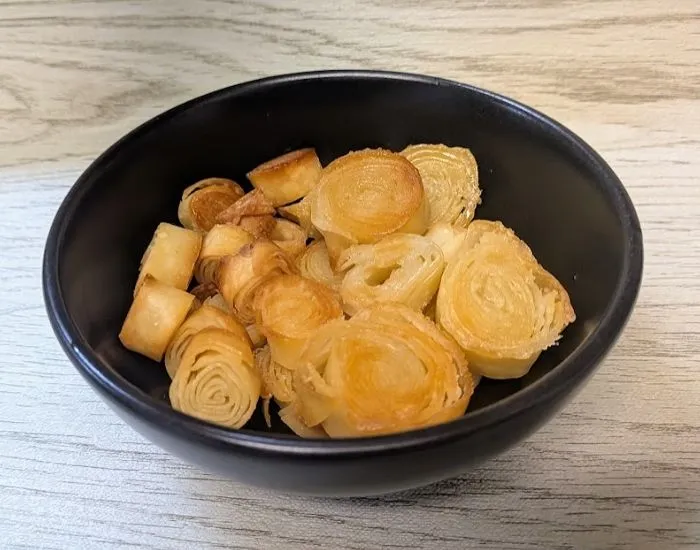 完成したバターシュガーロール（撮影：grapeフード編集部）