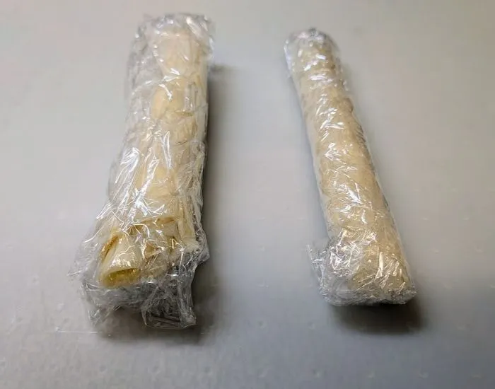 ミニサイズの生地（撮影：grapeフード編集部）