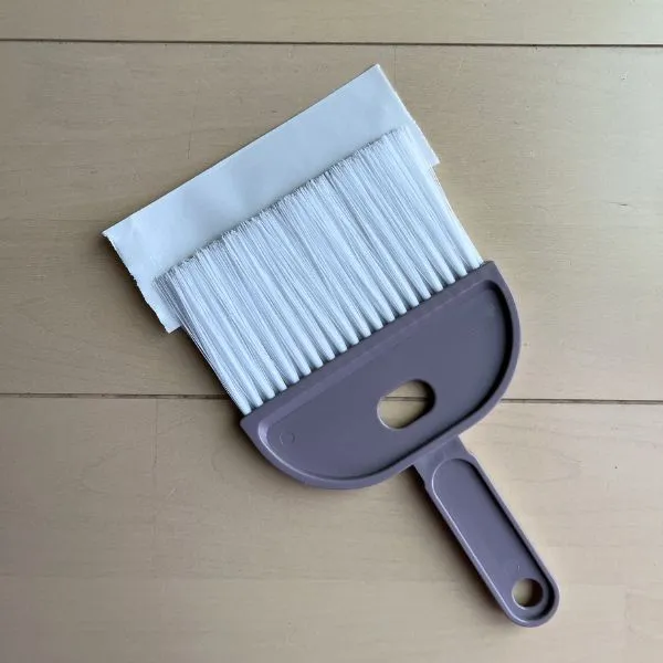 テープの貼り方（撮影：grapeライフハック編集部）