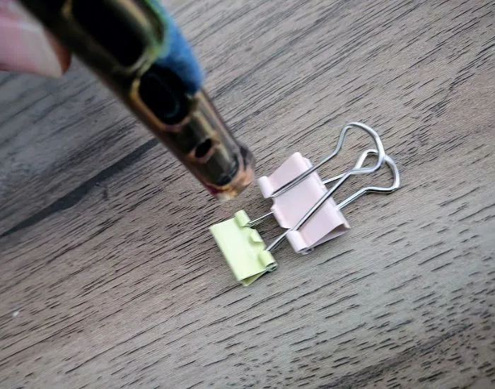 サイズ違いのクリップ（撮影：grapeライフハック編集部）