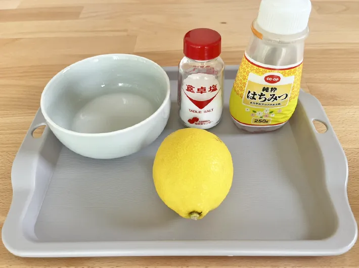 レモンチキンソースの材料写真（撮影：grapeフード編集部）