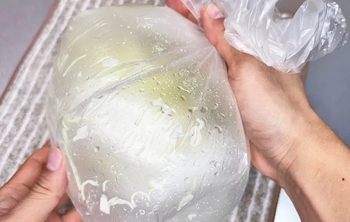 『千切りキャベツの水切り方法』の写真（撮影：キジカク）