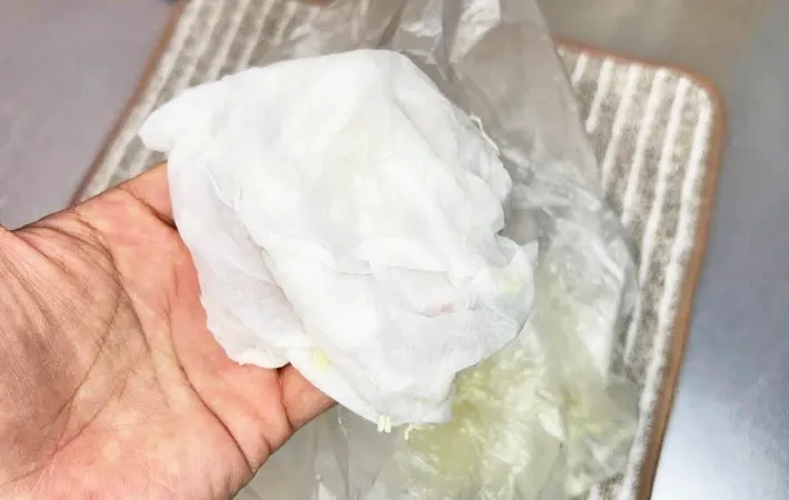 『千切りキャベツの水切り方法』の写真（撮影：キジカク）